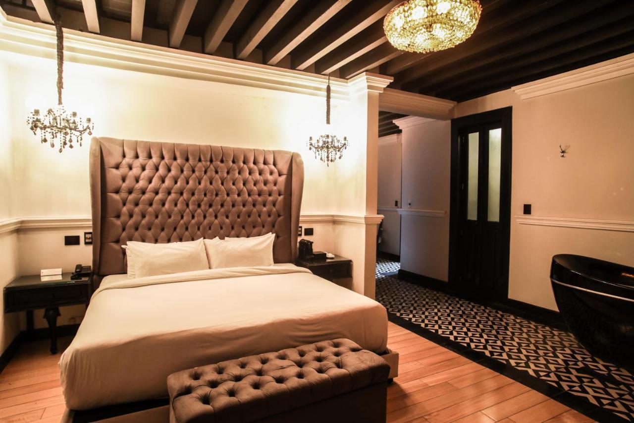 Quinta Esencia Hotel ปวยบลา ภายนอก รูปภาพ