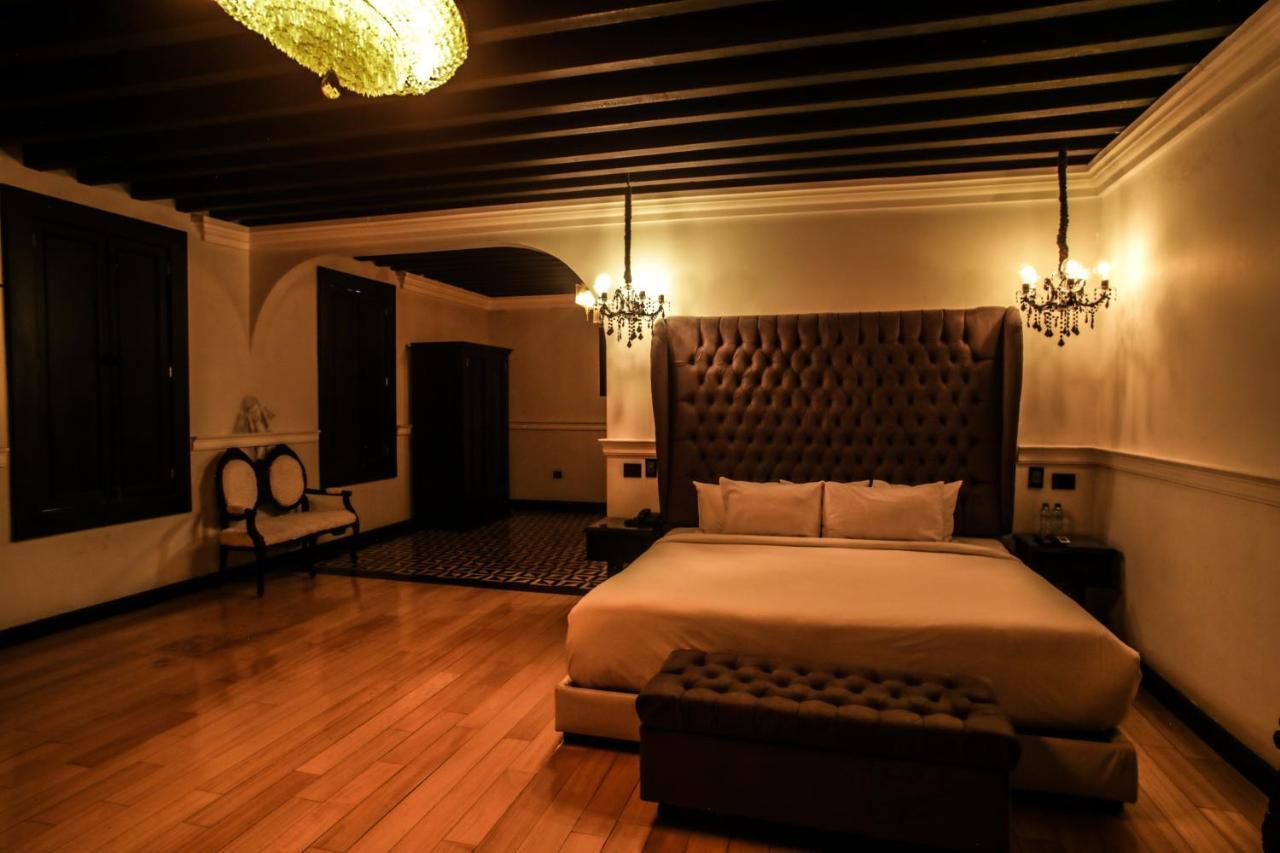 Quinta Esencia Hotel ปวยบลา ภายนอก รูปภาพ